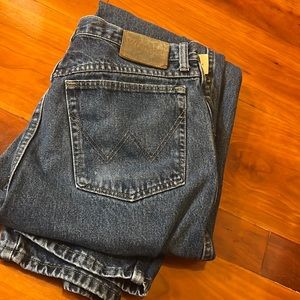 Wrangler Jeans 33x32 in perfect condition